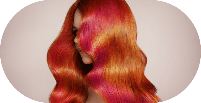 Adaptación de reflejos personalizados en Neoclassic Estilistes